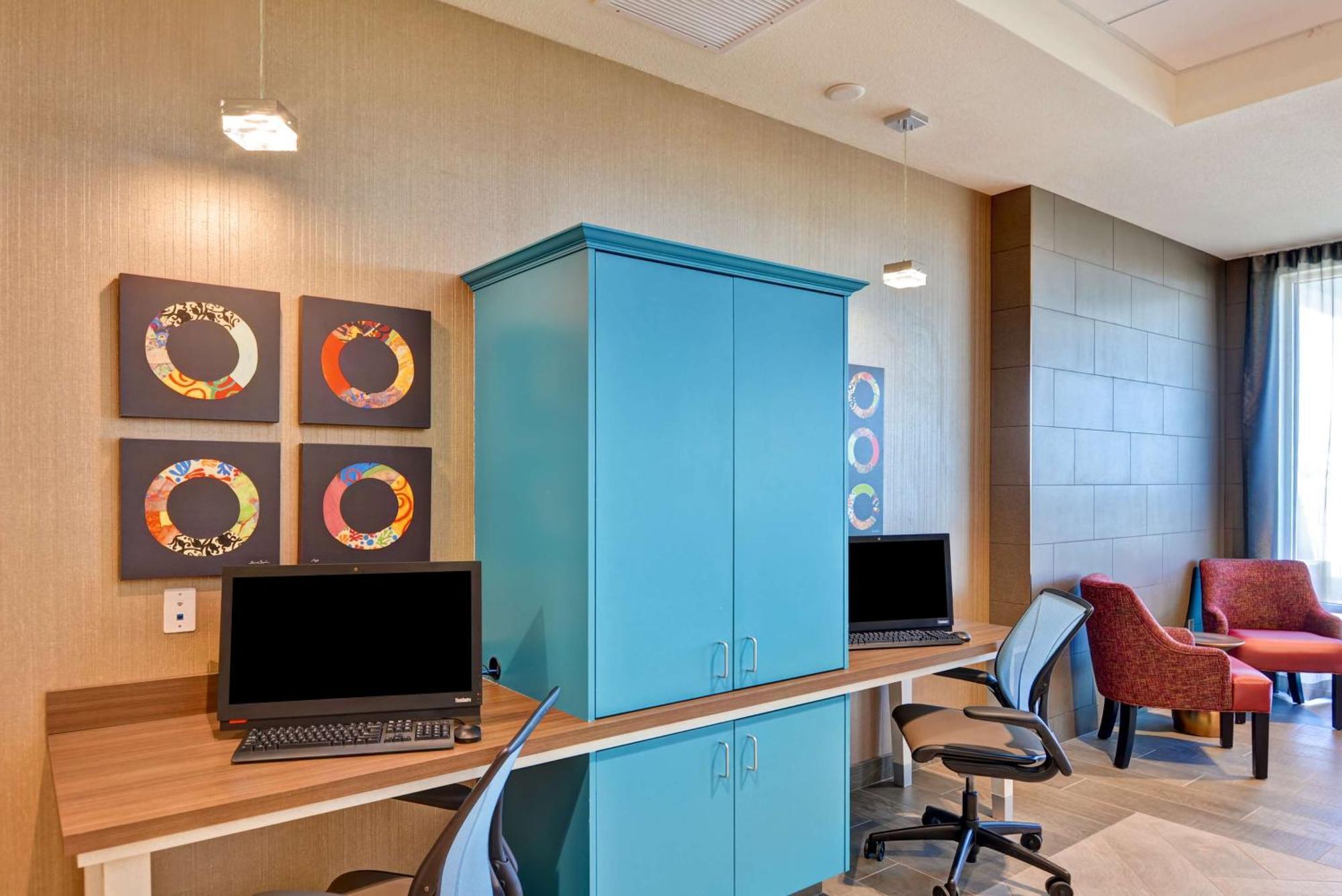 Home2 Suites By Hilton Palmdale Dış mekan fotoğraf